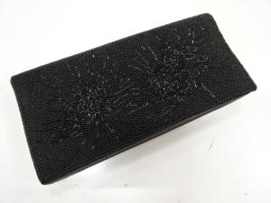 ビーズ　ハンドバッグ